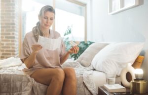 reposicao-hormonal-menopausa-dra-mariana-ataide-medica-endocrinologista-sao-paulo